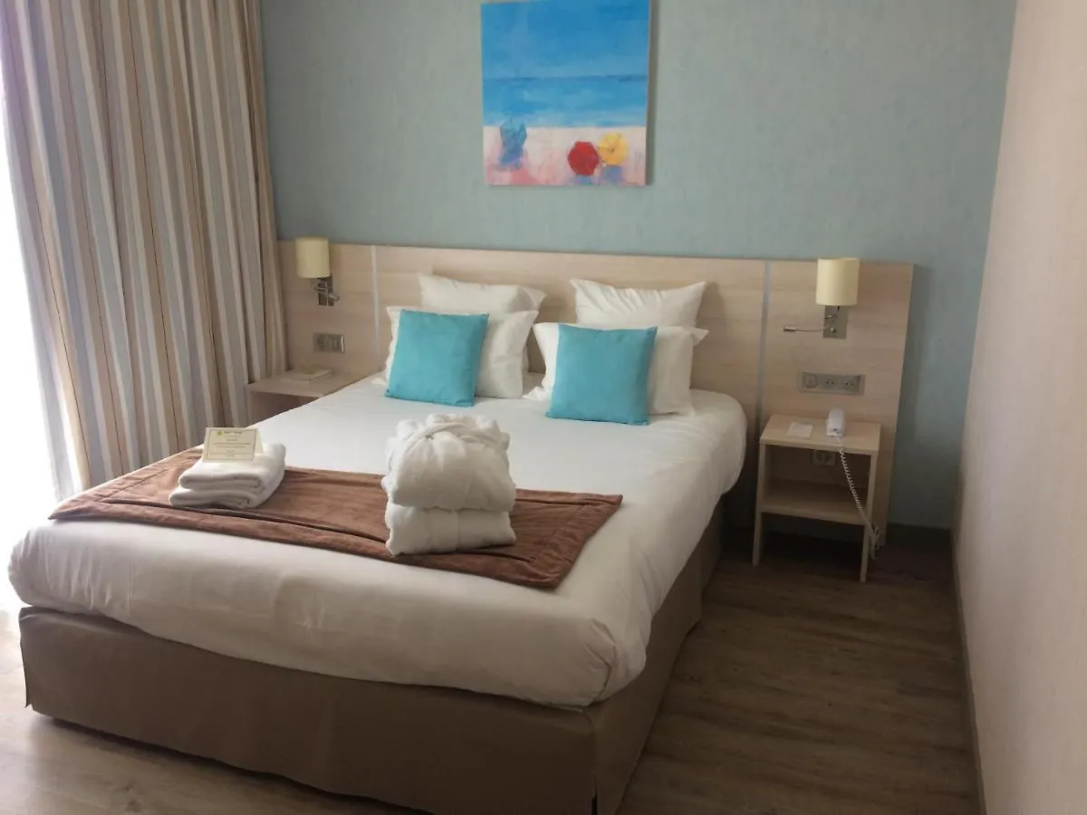 Hotel Europa Quiberon 3*,